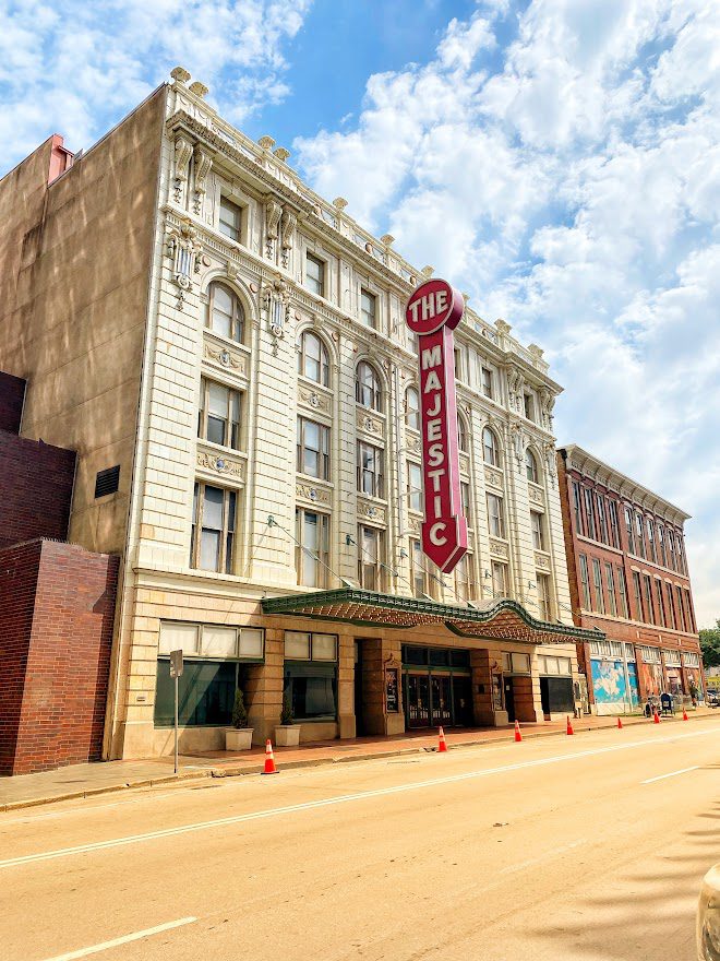 dallas the majestic theater