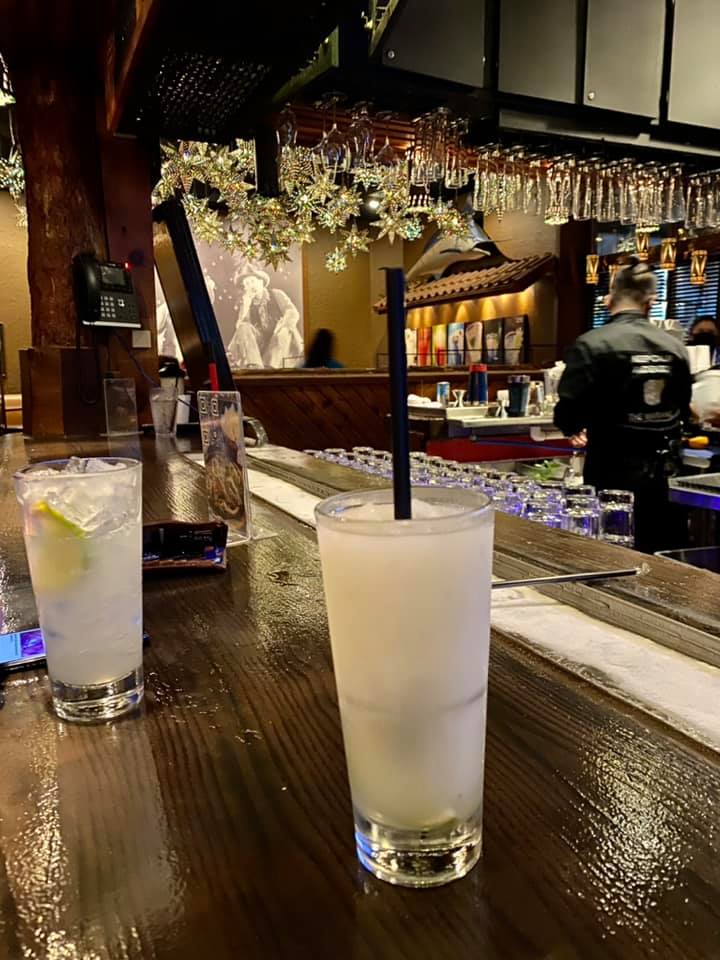 frozen margaritas on the bar in dallas texas