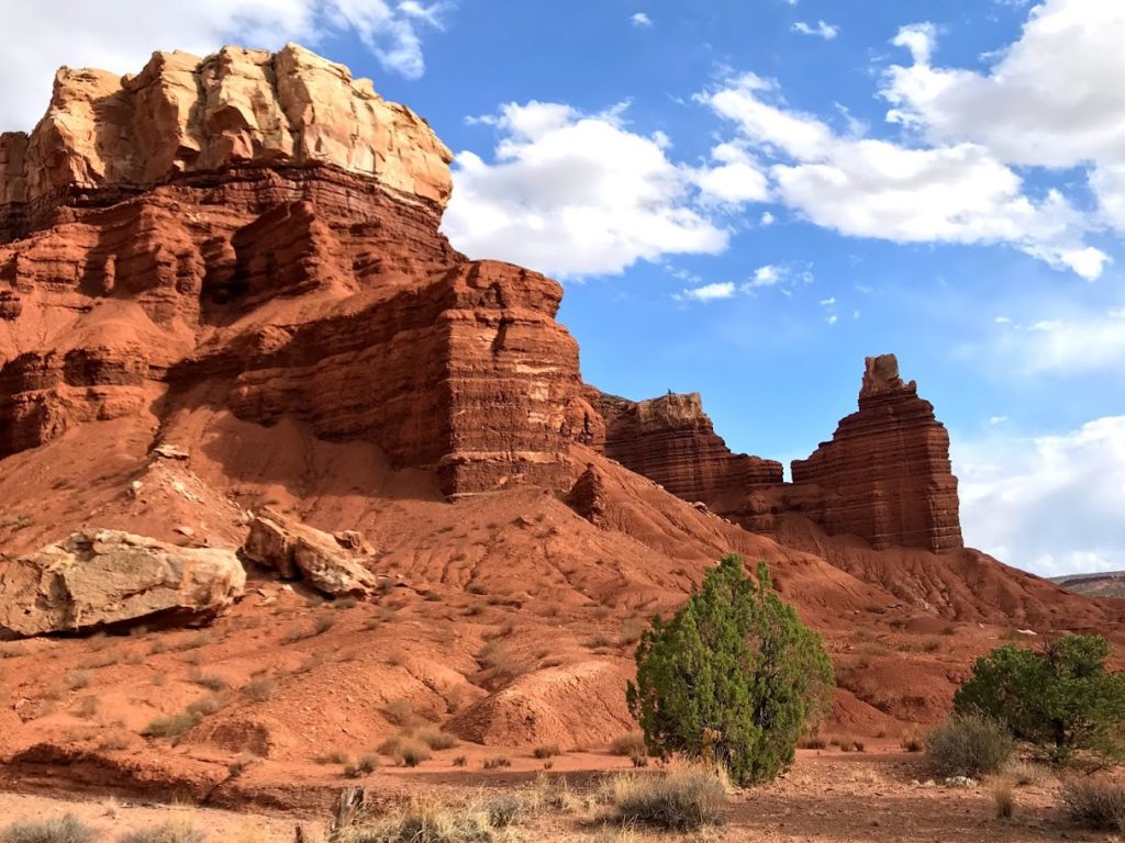 utah capitol reef national park chimney rock loop trail